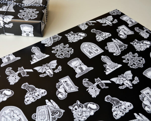 Katten Gothic Inpakpapier x 10 Creepy Cute Cat Wrapping Paper 10 Vellen Puss In Books Kadopapier Kat Cadeaupapier Schattig Eng Halloween Uniek Nederlands Design