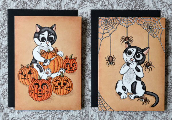 Halloween Wenskaarten Set x 8 Creepy Cute Greeting Cards Herfst Katten Postkaarten Gothic Kat Cadeau Kaart Griezelige Poezen Illustraties